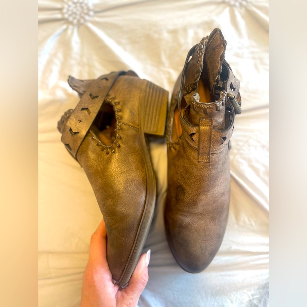DRY GOODS | distressed brown booties with detailing